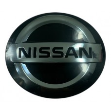 Emblema Grade Dianteira Nissan Kicks Exclusive 2022 Detalhe